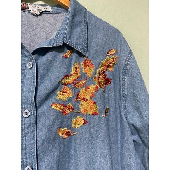 Vintage Passion Women's Leaves Denim Button Down Shirt Size 1x‎ - Picture 3 of 7